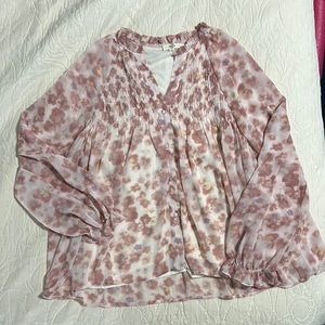 Beautiful float mauve and soft white blouse by entro